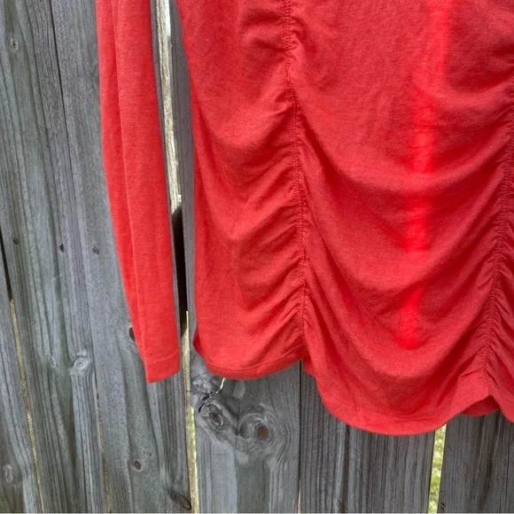 Marika Coral Ruched V Neck Long Sleeve Athletic Top Women's Size L - Picture 10 of 10